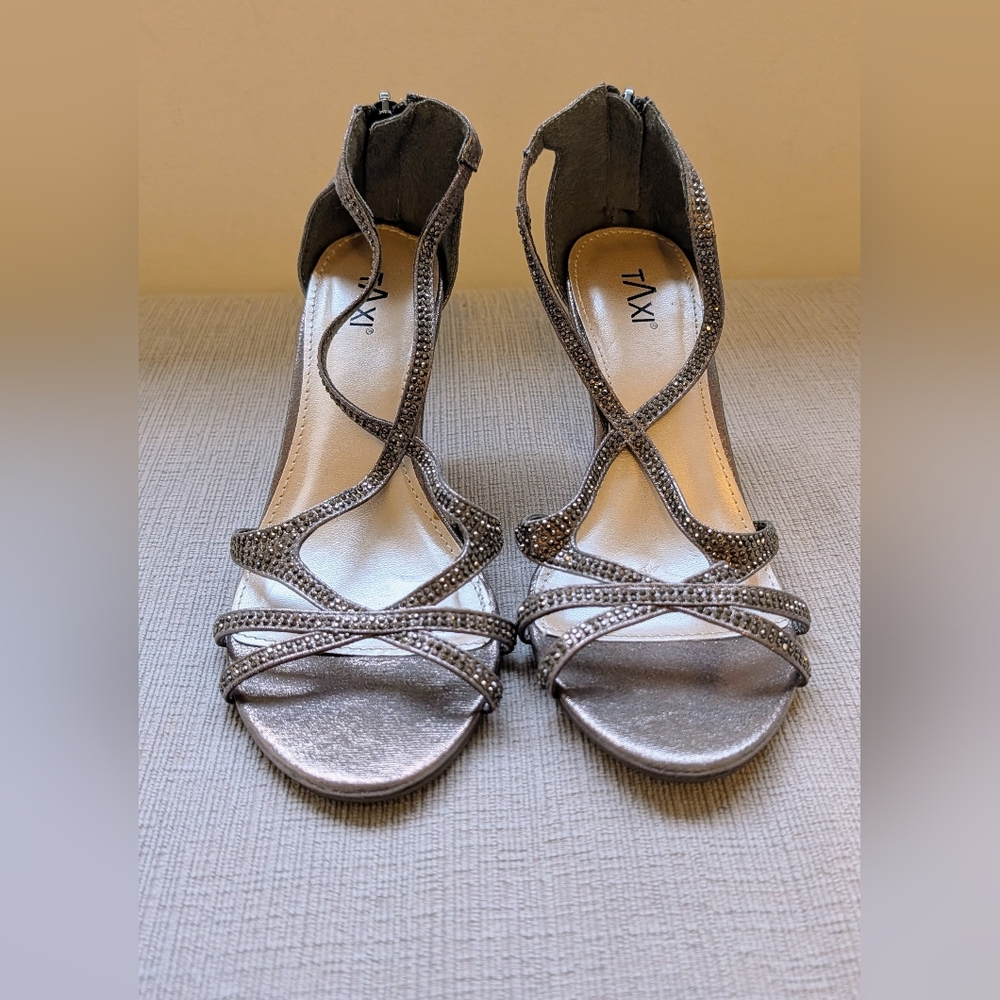 Brand New TAXI Silver Heeled Sandals - Women's Size 6